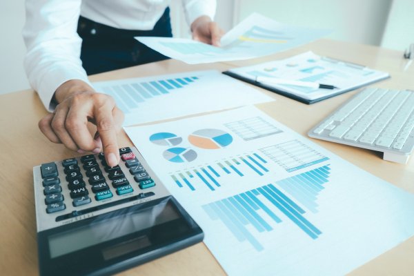 配资乐 蜂助手：云手机客户渠道（2C）的销售情况请参考运营商公开信息